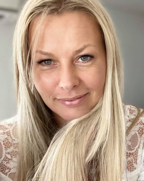 Heidi Knudsen-Istad i Sixt Bilutleie
