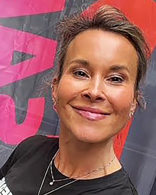 Line Schrøder i We Rock Sales AS